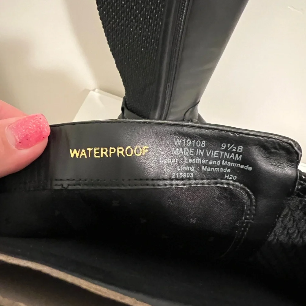 Newburg Newcastle Waterproof Boot - Picture 5 of 5